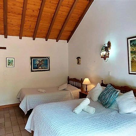 Hacienda El Pinar Del Viento Bed & Breakfast บียาเดเลย์บา ภายนอก รูปภาพ