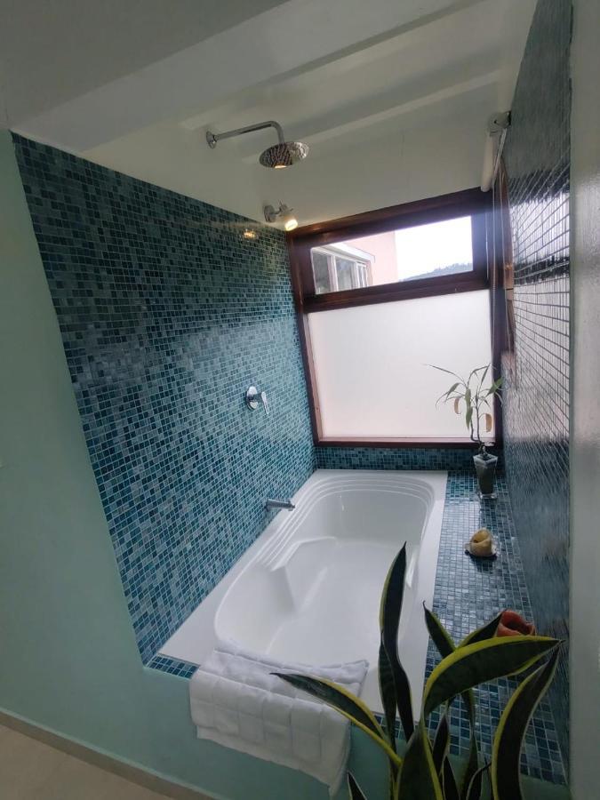 Hacienda El Pinar Del Viento Bed & Breakfast บียาเดเลย์บา ภายนอก รูปภาพ