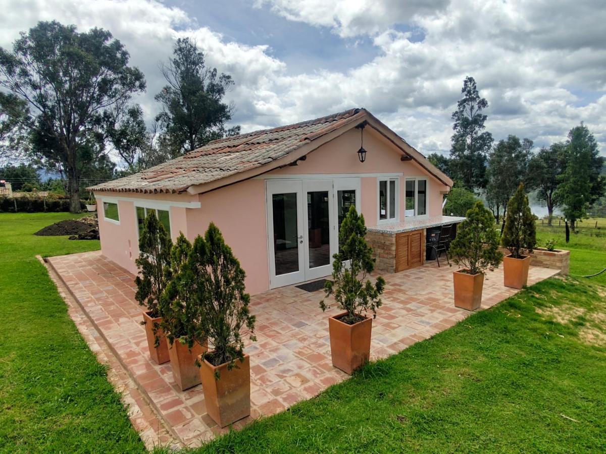 Hacienda El Pinar Del Viento Bed & Breakfast บียาเดเลย์บา ภายนอก รูปภาพ