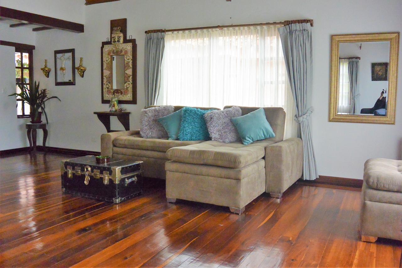 Hacienda El Pinar Del Viento Bed & Breakfast บียาเดเลย์บา ภายนอก รูปภาพ